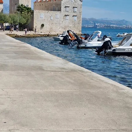 Marino Апартаменты Каштела